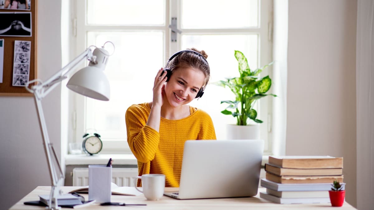 Trabalhe 100 Home Office Empresa Inovadora Está Contratando CLT Para Você Trabalhar em Casa.